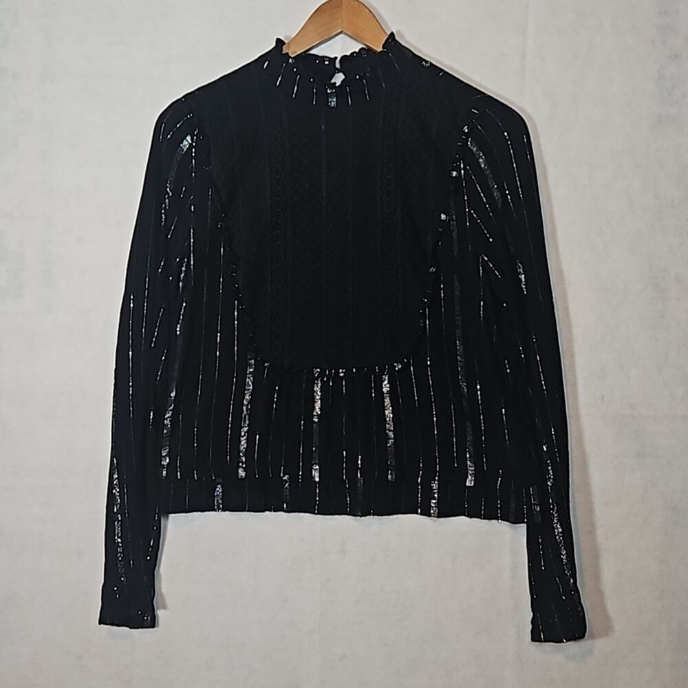 ABERCROMBIE & FITCH Black Silver Striped Mockneck Blouse Women's Small Lace Trim